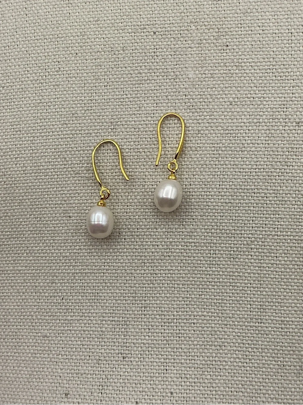 N/A elegant white